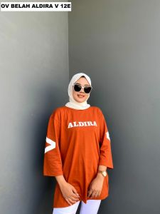 kaos distro wanita oversize aldira terbaru / kaos atasan wanita terlaris / T-Shirt atasan wanita belah samping