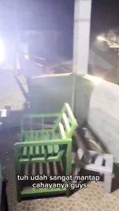 Lampu emergency outdoor tahan air IP67 gantung camping LED 500W lampu belajar lampu multifungsi