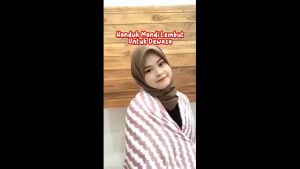 Microfiber Bulu Handuk Mandi Dewasa Daya Serap Tinggi Ukuran 50 x 100cm Bulu Lembut Daya Serap/Handuk Microfiber Dewasa Ukuran 50 X 100cm New Motif / Handuk Mandi Motif Zig-Zag Ukuran 50 X 100cm Bahan Microfiber Handuk Mandi Dewasa Lembut Termurah