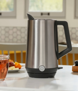 GE Appliances G7KE17PSPSS Cool Touch Kettle with Manual Control