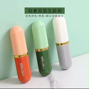 Shoe Brush แปรงทำความสะอาดรองเท้า 3 in 1 พร้อมหัวสเปร์ย/แปรง 2 ด้าน แบบพกพา - ส่งในไทย