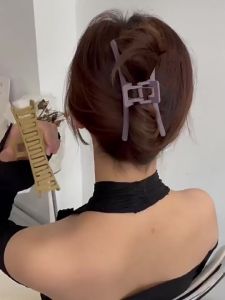 JEPIT RAMBUT CARMELA SIMPLE DOFF MODEL KOREA / JEPITAN JEDAI SALON MATTE DOFF KOREA