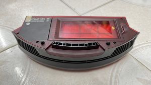 hộp chứa rác irobot roomba 980hàng tháo máy sước nhẹ nguyên bản hoạt động ok(lưu ý:hộp ko kèm nắp chắn bụi nẹp sơn hàng đúng như hình)cần tư vấn lh105h3 thành công -ba đình-hnđt:0968851585