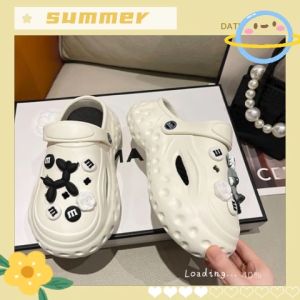 Sheii ส่งไว รองเท้าแตะแฟชั่น ส้นหนาใส่สบายน้ำหนักเบามาก แถมตัวติดการ์ตูนสุดคิ้วท์ มี 3 สีให้เลือกน้า ชอบสีไหนจัดเลย