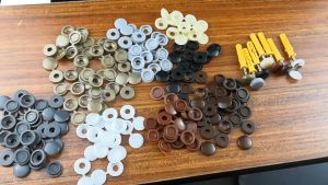 100pcs Tutup Baut / Tutup Sekrup Kantong Cover Pelindung Sekrup / Baut / Mur Bahan Plastik Untuk Dekorasi Mobil / Furniture