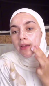 POLYNIA | Pomegranate Revitalizing Face Mask | Masker Anti Aging | Mengencangkan Wajah | Anti Kerutan & Garis Halus