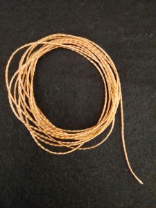 Erhu Qian Jing string 2m/4m. 二胡千斤线棉质带蜡2m/4m。