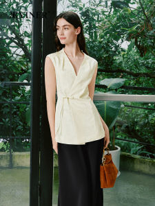 Embroidered Chinese Style Sleeveless Jacket