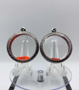 No.(722 หนา/บาง) ตลับพระ กรอบพระสแตนเลสลายไทย กลม เหรียญกลม จตุคาม ว่าน ขนาดวงใน 4.3*4.3 ซม. ขนาดใส่สวย 3.9*3.9 ซม.