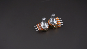 Volume VR วอลลุ่ม 6ขา 3ขา แกนยาว 15 มิล 10K 100K จัดสั่งไว ถูกสุดๆๆ