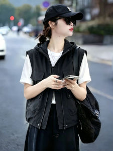 Casual Loose Big Pocket Hooded Vest
