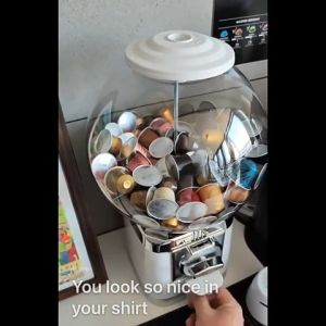 capsule coffee machine 扭蛋机 egg twisting machine blind box machine candy box coffee capsule storage vending machine snack box 盲盒收纳盒
