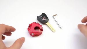 MOWOK | For HONDA CBR650R CBR600RR CBR1000RR CBR500R CBR600F CBR 650R 600RR 1000RR 250RR Motorcycle CNC Key Case Cover Shell Keychain