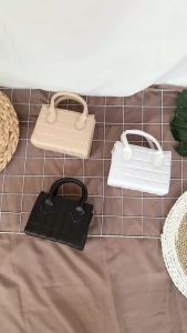 TAS WANITA BEST SELLER TAS SLING BAG HAND BAG - TAS SELEMPANG WANITA REAL PICT