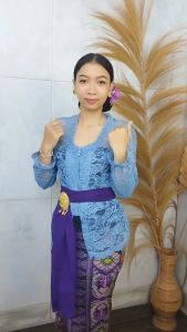 Setelan Kebaya Brokat Cord Malika dan Bawahan Kamen Jadi Batik Songket Moscrepe Free Selendang Bali