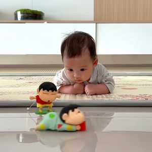 Crayon Shinchan Crawling Toy Early Education Intelligence Enhancement Doll Consuming Physical Energy Toys for Children Infants