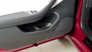 LUCKEASY | Hộp Đựng Đồ Cửa Trước Tesla Model 3 Highland 2024-2025 Phụ Kiện Nội Thất TPE Chống Bẩn Thùng Đựng Rác
