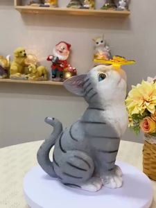 Trang Trí Vườn Chú Mèo May Mắn