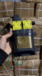 ปั๊มพ่นยาแบตเตอรี่ | มอเตอร์ปั๊มพ่นยา 12V 6.8 บาร์ (Cutoff) แบบมอเตอร์คู่ และ แบบมีเกลียว