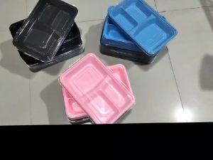 [25 SET tutup + wadah] Mika Bento Sekat 3 SETIAP PEMBELIAN 50 SET GRATIS KARDUS PEKING / Tray Bento 3 Sekat / Box Bento harga 25 set