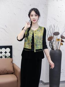 New 2025 Autumn Chinese Style Ladies Vest Jacket Spring Autumn Model Fashionable Top Womens Waistcoat Polyester Fiber
