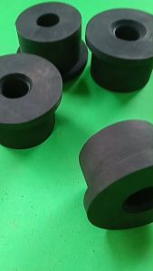 Karet Bosper Carry 1.3 dan Carry 1.5 Bagian Depan dan Belakang Harga Per 4 Pcs