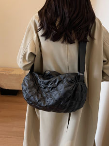 Túi Xách Nữ Dung Tích Lớn Thời Trang 2025 Mới Túi Đeo Vai Vuông Vuông Mềm Dùng Cho Du Lịch Và Đi Chơi Ngoài Trời