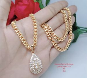 ( LAPIS GOLD ) KALUNG RANTAI BESAR LIONTIN OVAL FULL PERMATA TANAM MEWAH ELEGANT CANTIK KALUNG PESTA IBU - IBU KEKINIAN VIRAL 2024 TERLARIS TAHAN LAMA TIDAK LUNTUR