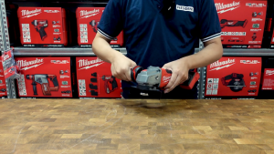 Milwaukee M18 FUEL 100mm Variable Speed Braking Grinder Paddle Switch M18 FSAGV100XPDB-0X0 (Bare Tool Only - No Battery)