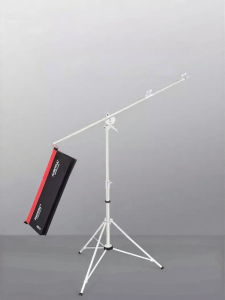 Chân Đèn Chụp Hình Có Tay Cầm 4m Cho Đèn Flash Studio