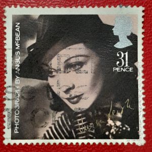 Prangko British klasik koleksi kuno 31 pence Tahun 1985 USED