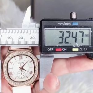 Gogoey นาฬิกาข้อมือผู้หญิง หน้าปัด 32 มม. หน้าปัดประดับเพชร