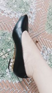 E0620 - GIÀY ELISA ĐÍNH ĐÁ VÀ MŨI VÀNG SANG TRỌNG - MÀU ĐEN