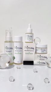 4IN1 PRETTYMORES Daily Whitening Glowing and Moisturizing