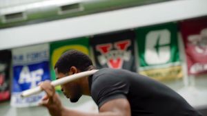 ALTO TX412 ตู้ลำโพง Active ขนาด 12 นิ้ว 2 ทาง 700 วัตต์ มีแอมป์ในตัวรองรับการเชื่อมต่อบลูทูธ (รับประกันสินค้า 1 ปีเต็ม)