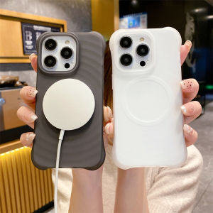 Kisscase Sóng Gợn Mờ Rõ Ràng vỏ điện thoại Cho iPhone 15 14 13 12 11 Pro Max Magsafe Không Dây Sạc bốn góc Chống Rơi Silicone Chống Sốc Ốp lưng cho iPhone 15 14 13 12 11