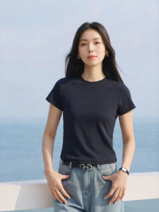 Semir | Áo Thun Nữ Dáng Ngắn Ôm Cổ Tròn Chất Vải Thoáng Mát