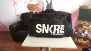 Gym Duffle Bag with 3 partition plates Q-shop Waterproof Shoulder Bag Crossbody Bag Travel Weekender Bag for Men Women