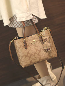 MINGYANA | Fashionable Large Capacity Versatile Stylish Womens Autumn Handbag
