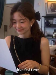 ต่างหูไข่มุกทรงกลมขนาดใหญ่ ประดับด้วยลูกปัดขนาดเล็ก สร้างสรรค์จากมุกแท้ ดีไซน์หรูหรา สำหรับผู้หญิง ต่างหูแฟชั่นฤดูใบไม้ร่วง/ฤดูหนาว