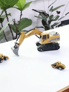 Alloy Remote Control Excavator 1:24 Rechargeable Rc Engineering Car Truck Toy 2.4Ghz