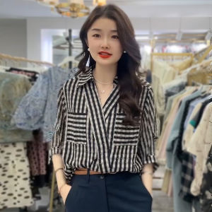 Casual Fashion Design Sense Autumn Loose Fit Long Sleeve Shirt Womens Short Sleeve Top Polyester Fabric Rain Shading Brand