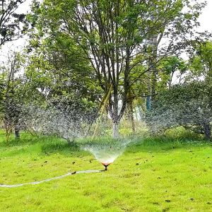 【🇲🇾Stock 】Garden Lawn Sprinkler 360 Degree Rotating Automatic Yard Large Area Coverage Water Irrigation Sprayer