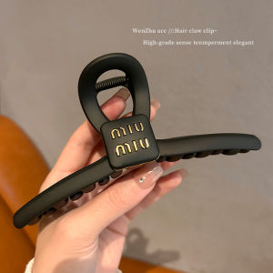 กิ๊บติดผมขนาดใหญ่สไตล์เกาหลีญี่ปุ่นสำหรับผู้หญิง ทรงหัวงู 2023 กิ๊บติดผมใหม่สไตล์เกาหลี ทรงหัวงูสำหรับผู้หญิง