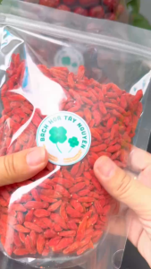 Combo 1kg Táo Đỏ + Kỉ Tử 200gr Loại 1 Ngon Ngọt