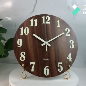 Jam Silent Menyala dalam Gelap: Jam Dinding Tidak Berisik Bulat Quartz Creative Glow in The Dark