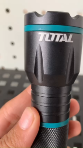 3W Đèn pin Total TFL013AAA1 dòng đèn cầm tay mini