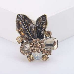 Enamel Leaf Brooches for Women Rhinestone Flower Pins Banquet Party Backpack Gifts Jewelry Accessories
