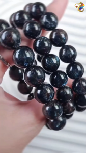 Premium Grade Rare Nuummite Bracelet (Round / Barrel Beads)