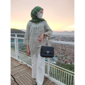 kemeja wanita dewasa kekinian | KEMEJA STRIPY WANITA MOTIF GARIS SALUR RAYON PREMIUM